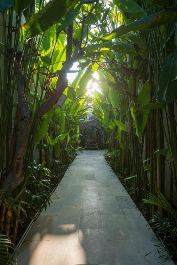Astera Villa Seminyak By Ini Vie Hospitality Eksteriør bilde