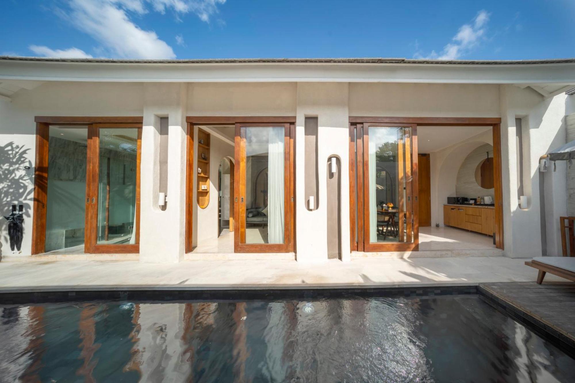 Astera Villa Seminyak By Ini Vie Hospitality Eksteriør bilde
